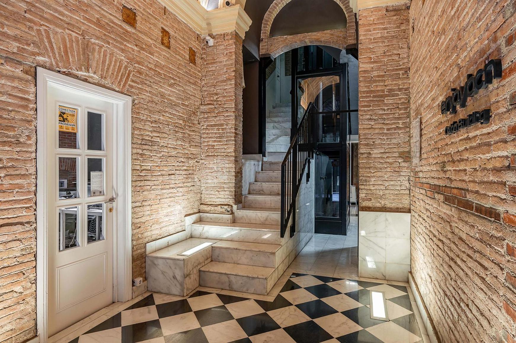 Enjoybcn Colon Apartments Barcelona Exterior foto