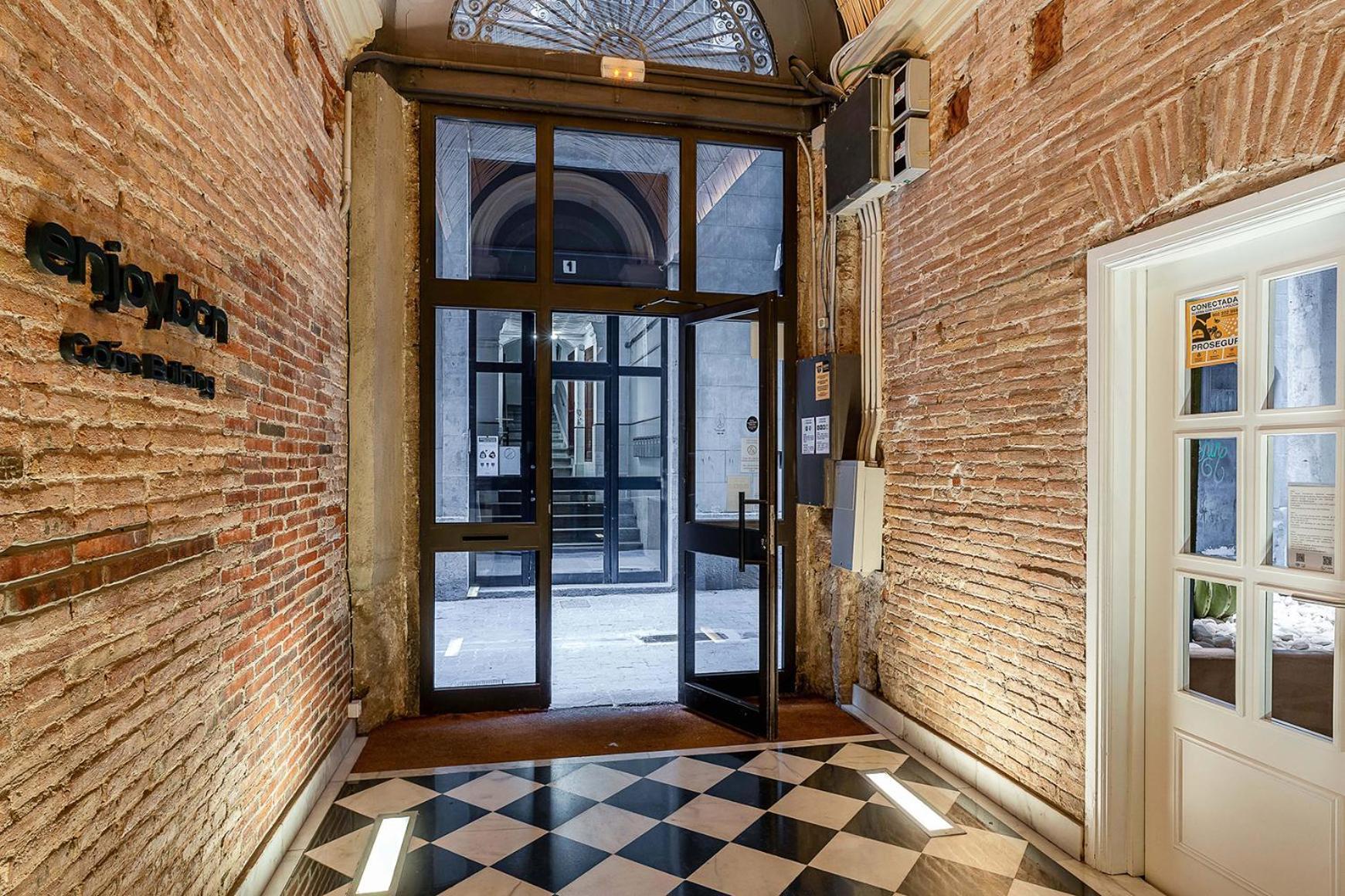 Enjoybcn Colon Apartments Barcelona Exterior foto